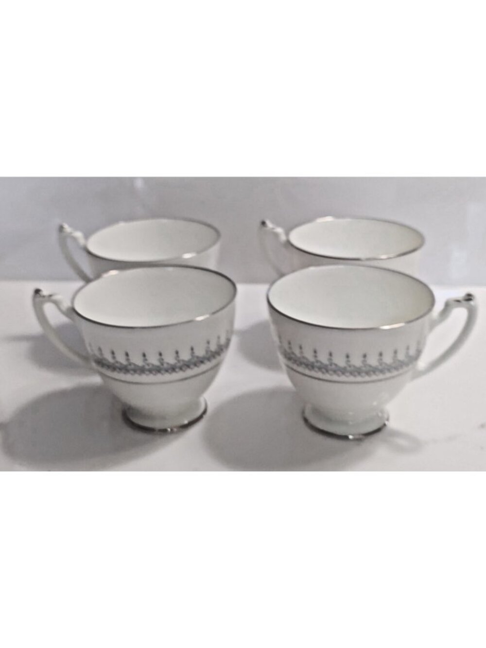 Vintage Coalport England  Tea Cups only (4) Avon Pattern 1950's